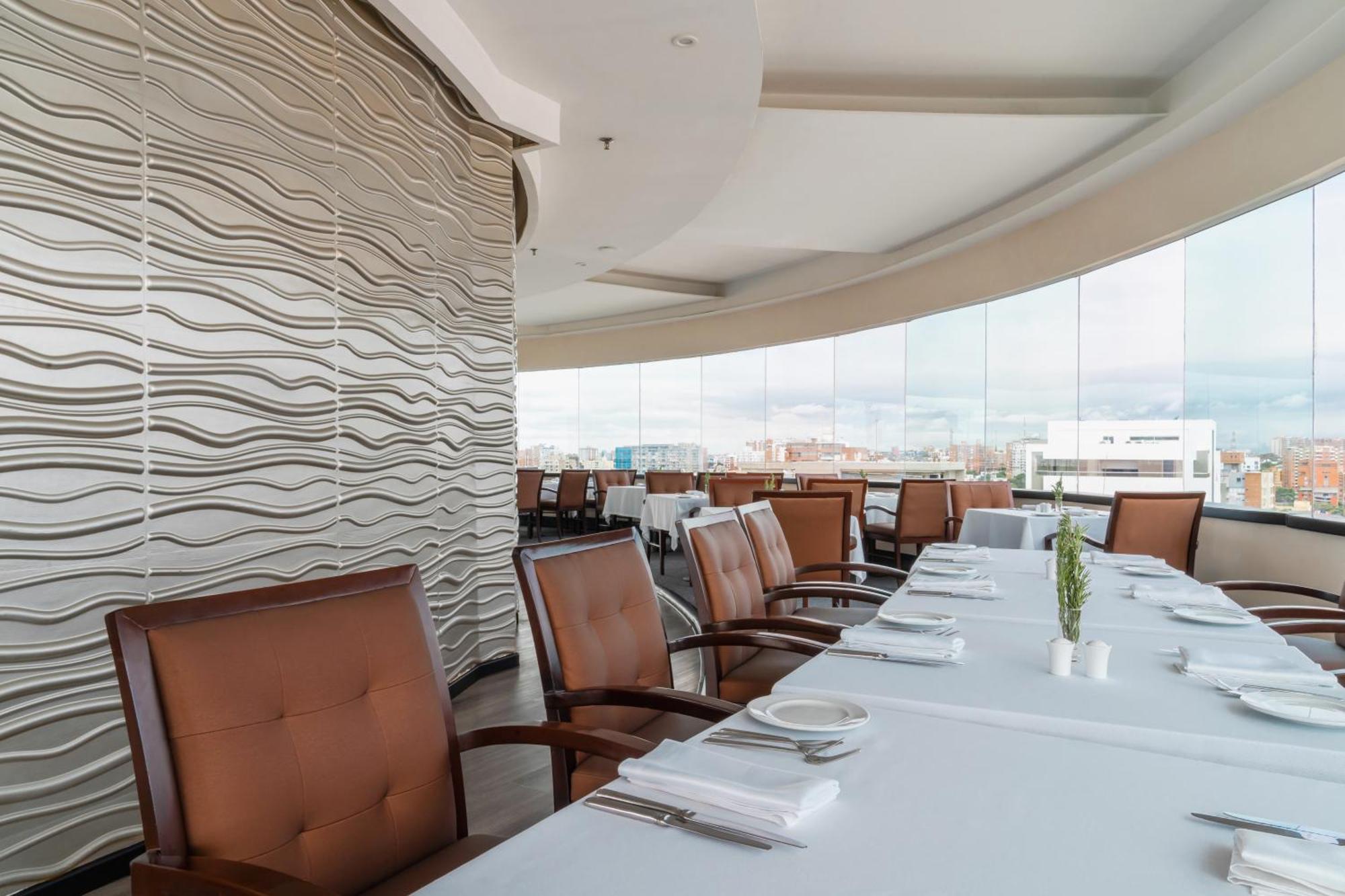 Hotel Dann Carlton Barranquilla Y Centro De Convenciones Zewnętrze zdjęcie Restaurant
