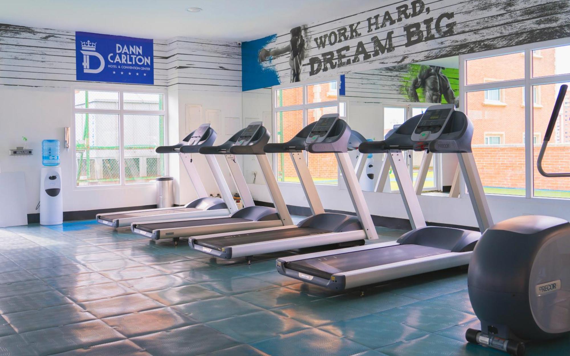 Hotel Dann Carlton Barranquilla Y Centro De Convenciones Zewnętrze zdjęcie The gym at the Dan Carlton Hotel