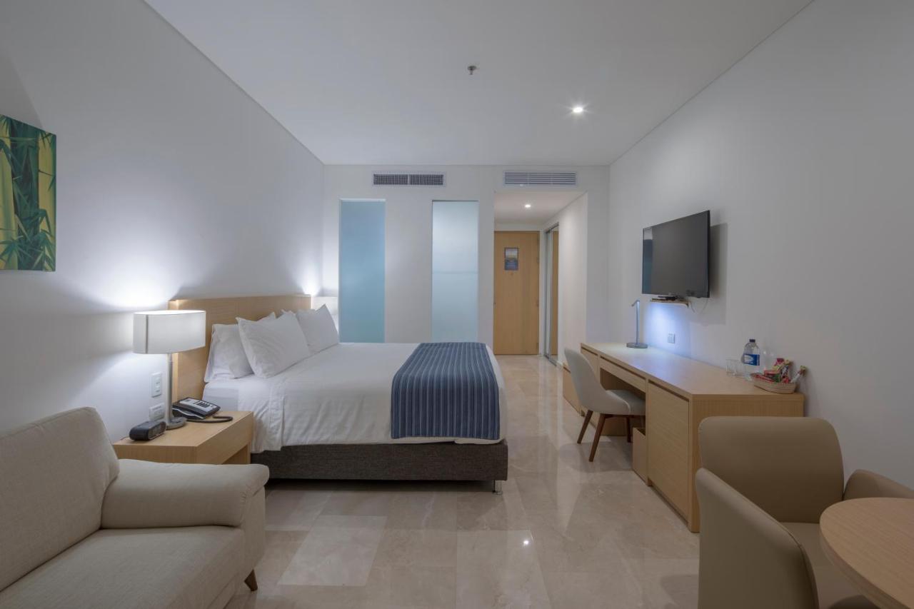 Hotel Dann Carlton Barranquilla Y Centro De Convenciones Zewnętrze zdjęcie A room at the hotel